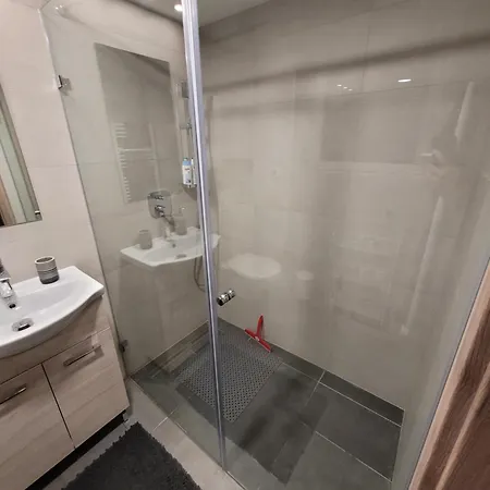 Big Life Apartment *