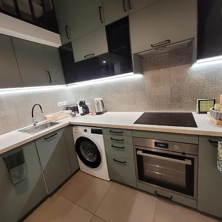 Big Life Apartment *